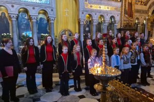 Світло Різдва у Володимирському соборі: святковий виступ хору «Зірниця»